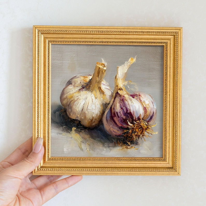 Mini Garlic Bulbs Oil Painting in Gold Frame, Rustic Fall Kitchen Wall Decor , Still Life Art Gift for Wall Art Decor Lover or Foodie