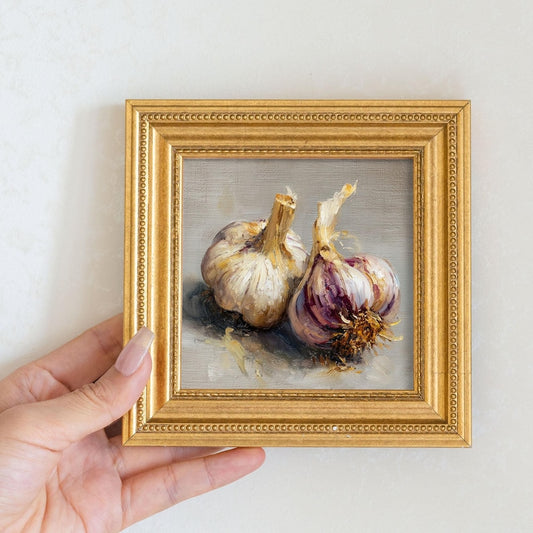 Mini Garlic Bulbs Oil Painting in Gold Frame, Rustic Fall Kitchen Wall Decor , Still Life Art Gift for Wall Art Decor Lover or Foodie