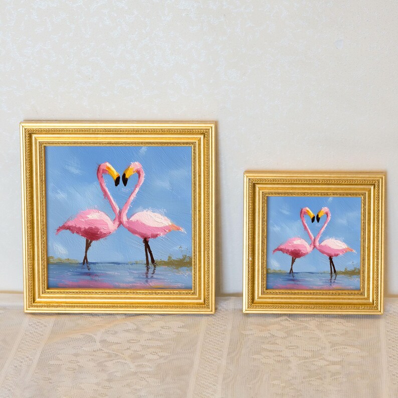 Mini Flamingo Oil Painting: Heart-Shaped Still Life in Golden Frame