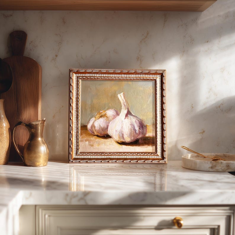 Mini Garlic Bulbs Oil Painting in Gold Frame, Rustic Fall Kitchen Wall Decor , Still Life Art Gift for Wall Art Decor Lover or Foodie